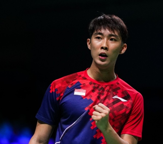 花香畅跑在 花香畅跑在